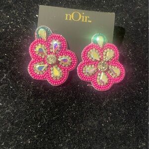 nOir Jewelry Pink Floral Earrings